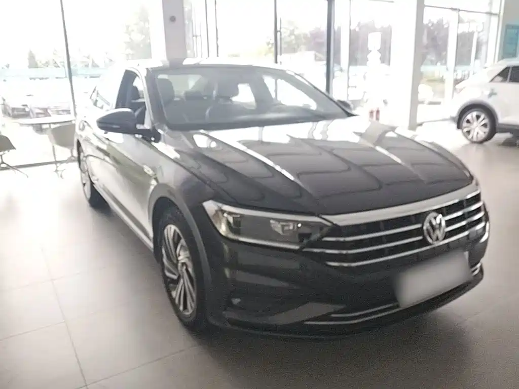 Volkswagen Sagitar 2022