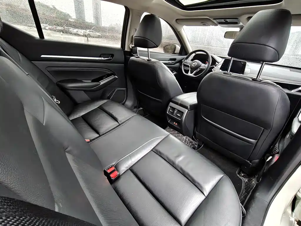 Nissan Teana 2021 — фото 18