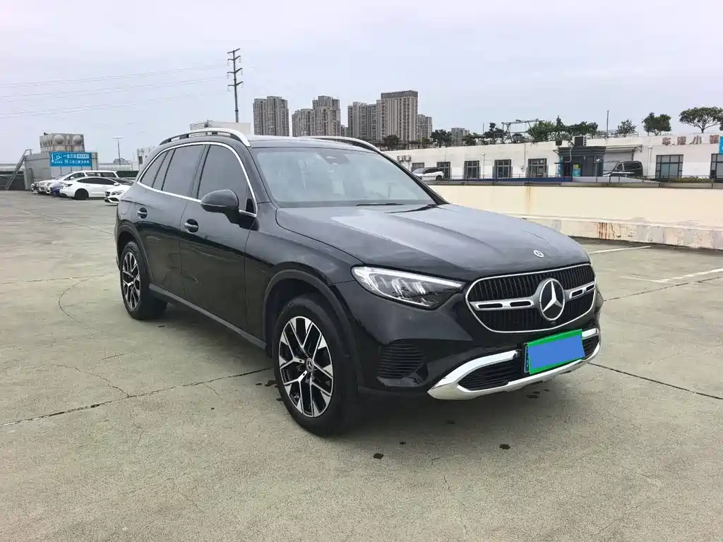 Mercedes-Benz GLC 2024