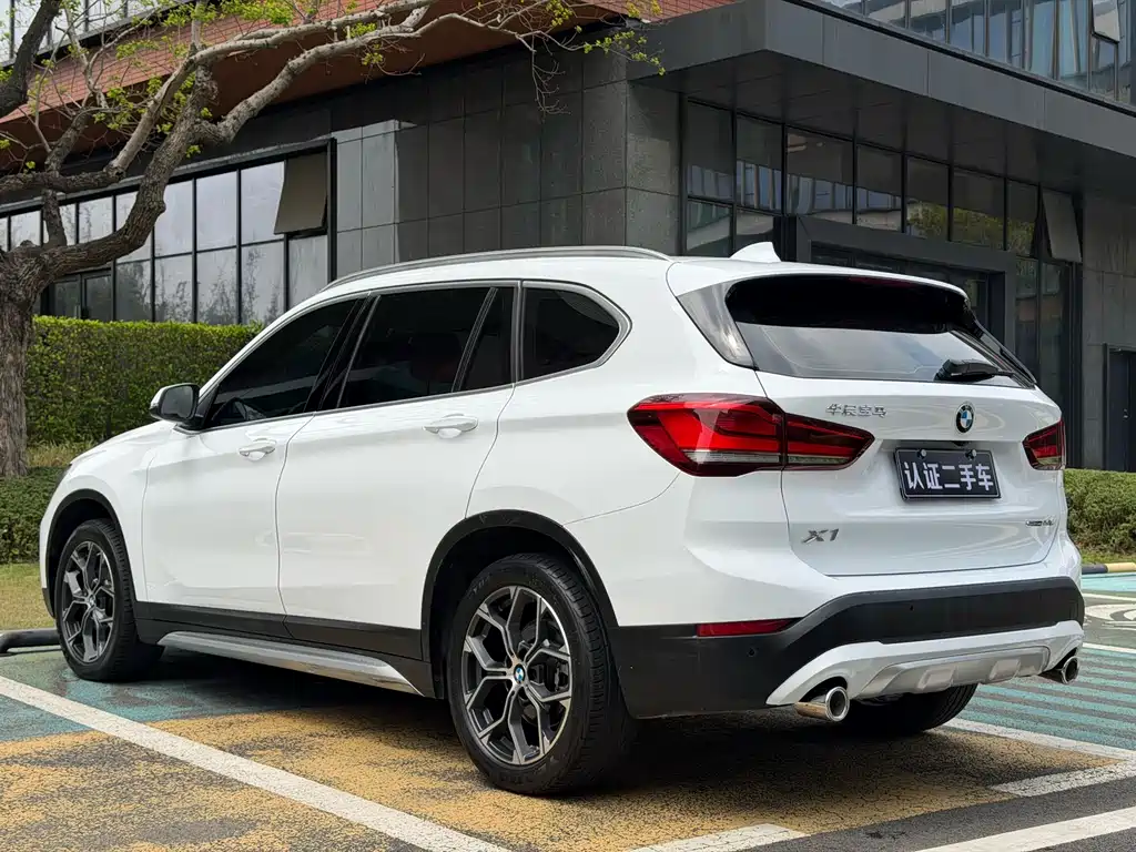 BMW X1 2020 — фото 16