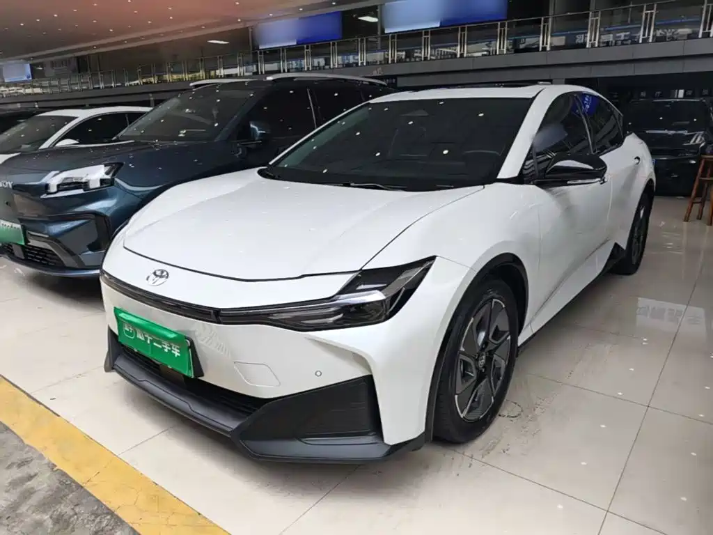 Toyota bZ3 2024