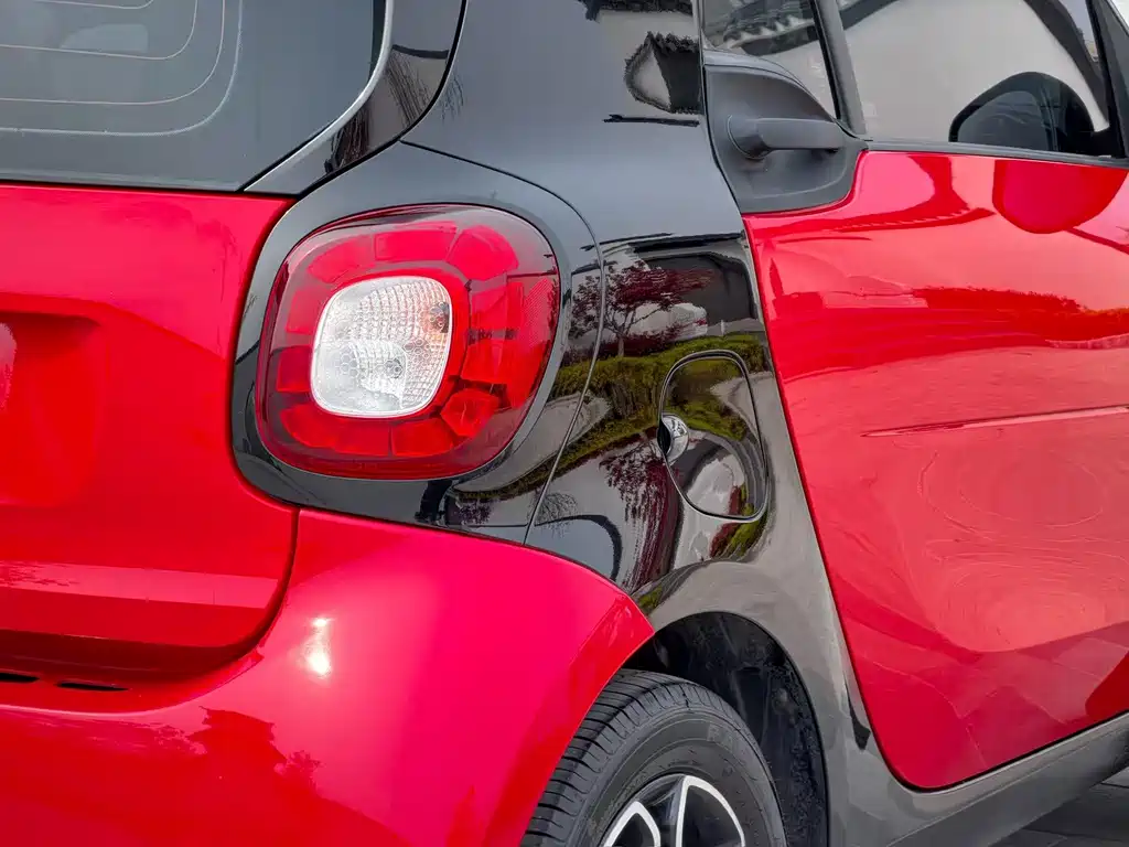 smart Fortwo 2017 — фото 7