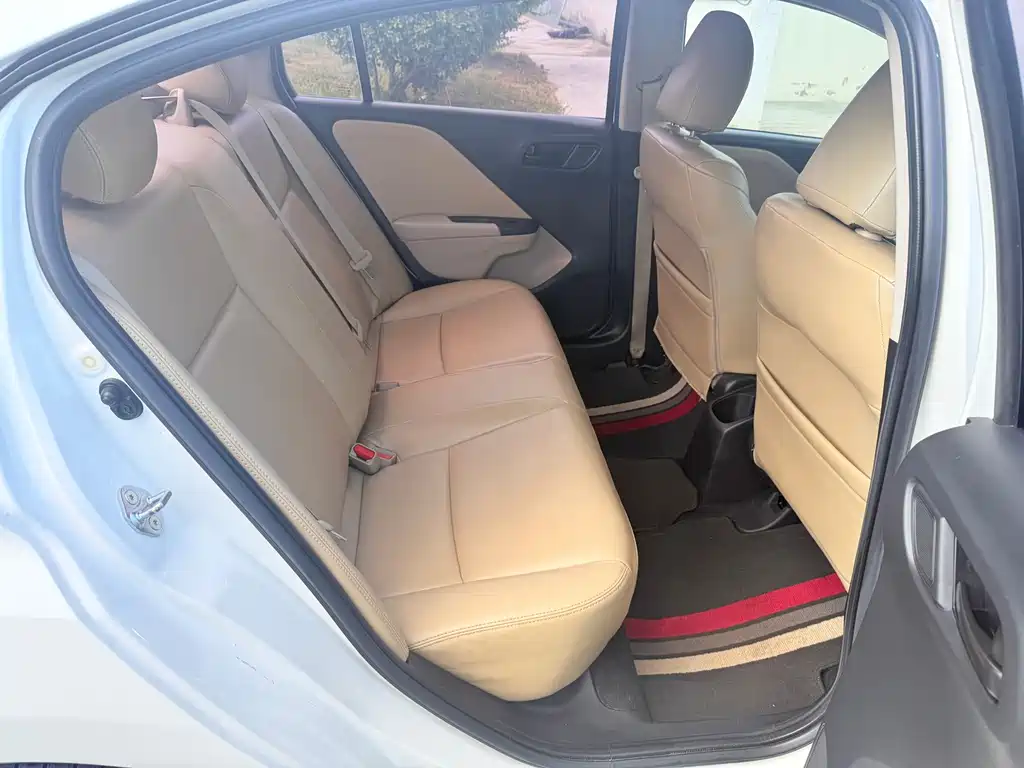 Honda City 2018 — фото 12