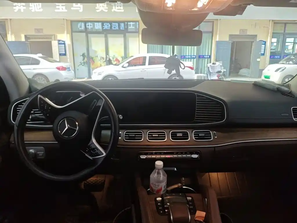 Mercedes-Benz GLE 2024