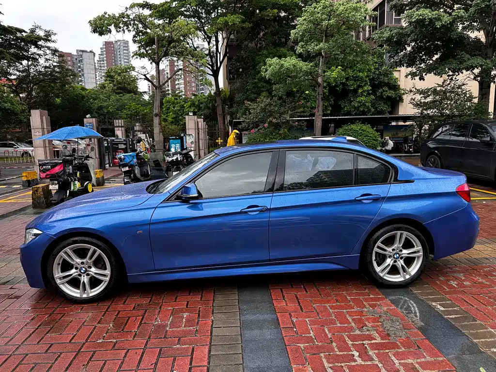 BMW 3 Series 2017 — фото 10