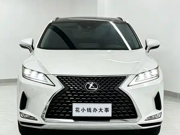 Lexus RX 2021