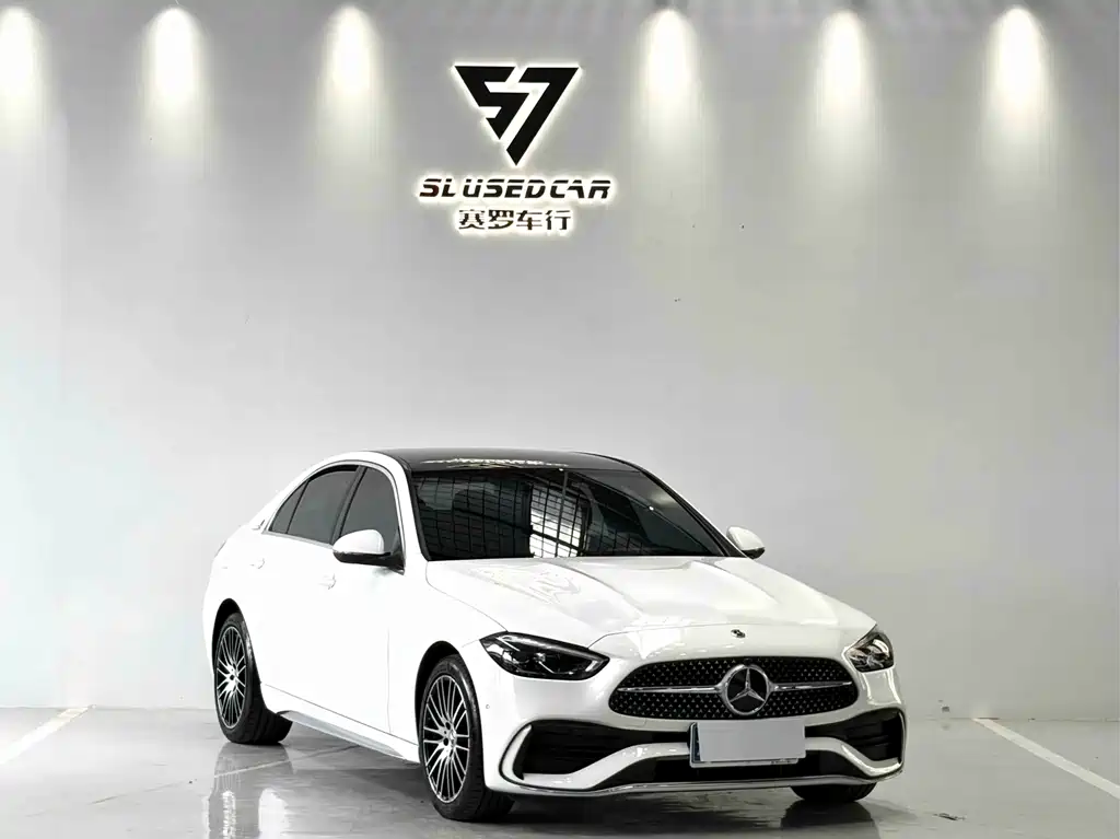 Mercedes-Benz C-Class 2024