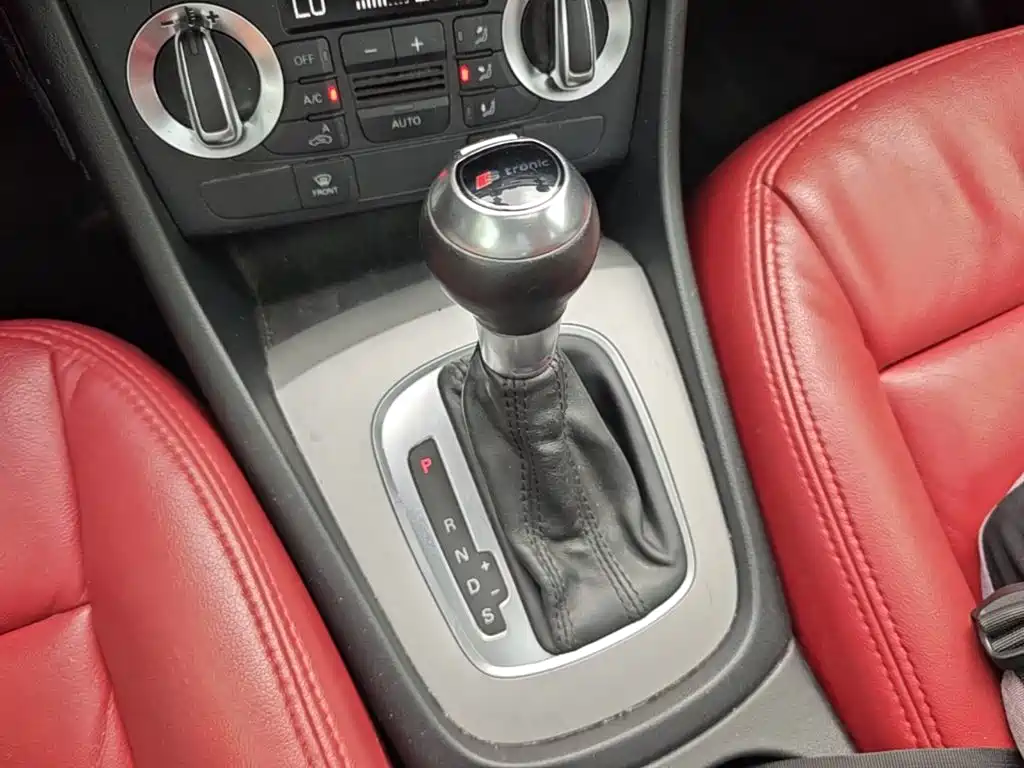 Audi Q3 2015 — фото 14