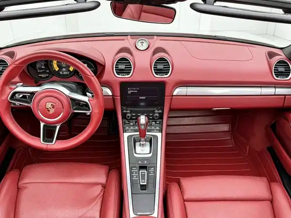 Porsche 718 2017