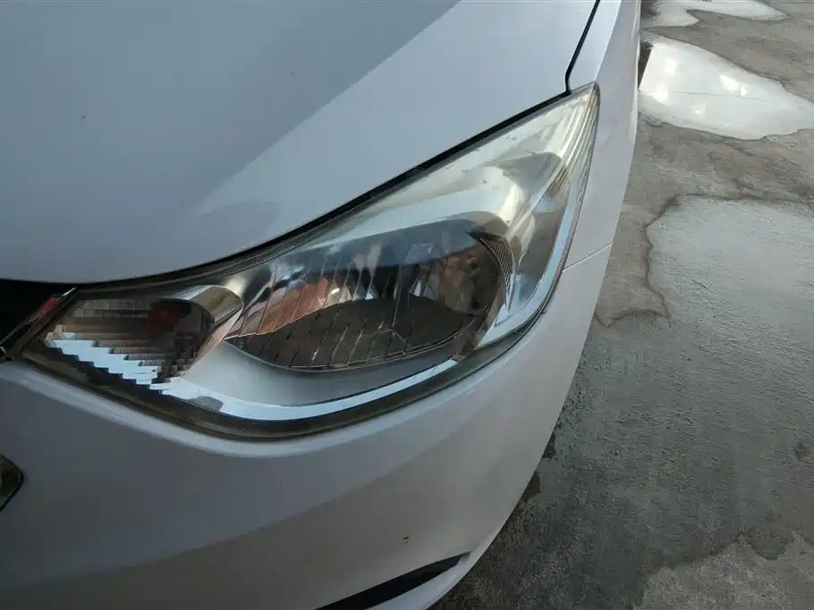Chevrolet Sail 2015