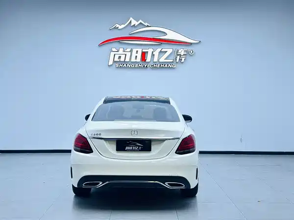 Mercedes-Benz C-Class 2020