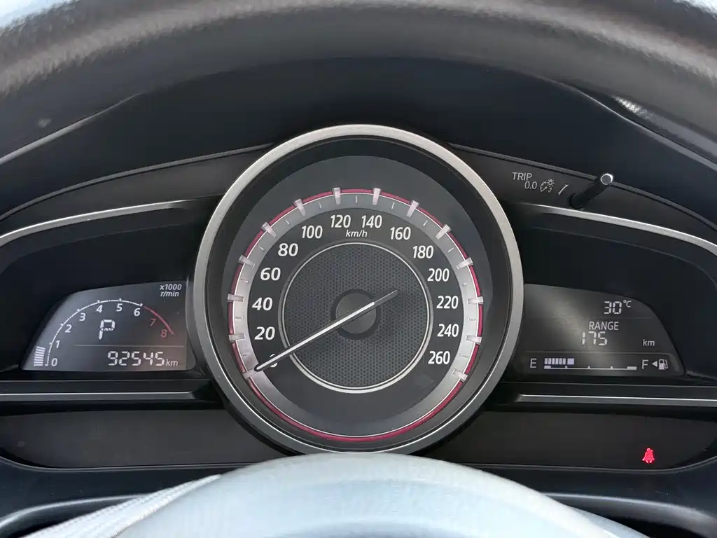 Mazda 3 Angkesela 2016 — фото 17