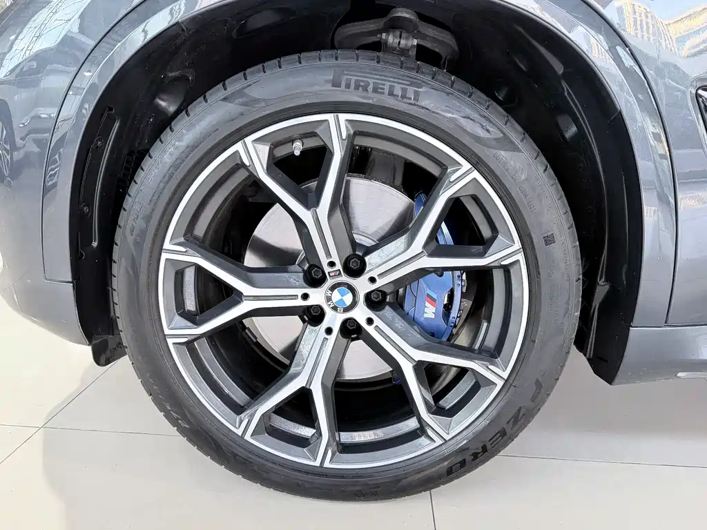 BMW X5 2021 — фото 16