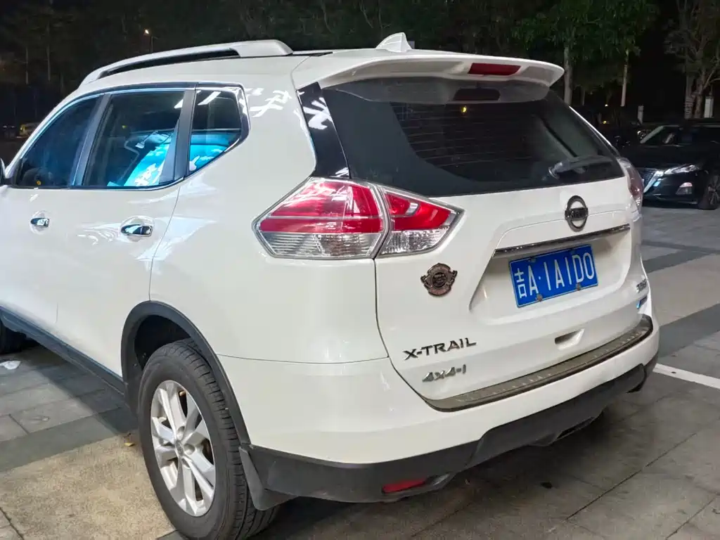 Nissan X-Trail 2016 — фото 8