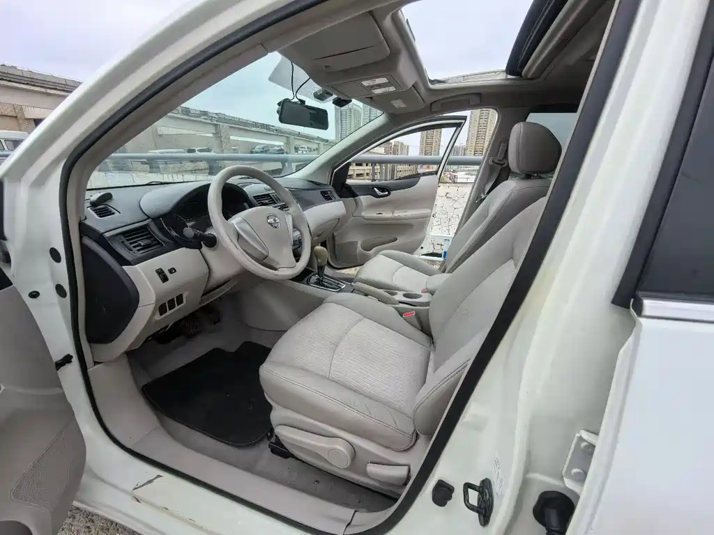 Nissan Sylphy 2013