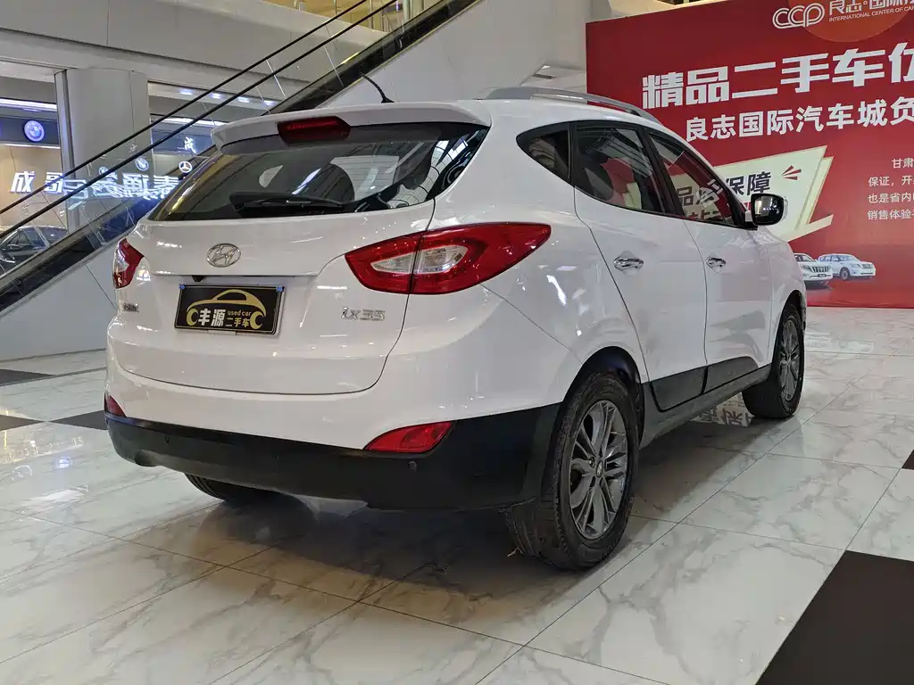 Hyundai ix35 2015 — фото 21