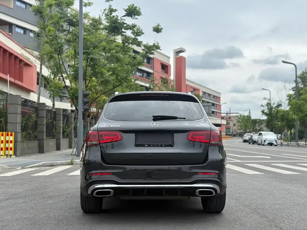 Mercedes-Benz GLC 2021