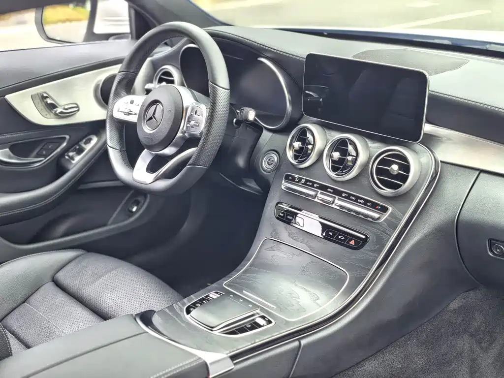 Mercedes-Benz C-Class 2019