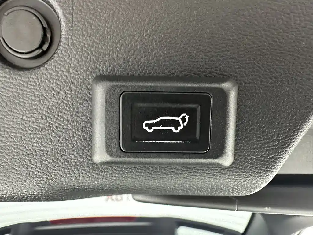 Haval H6 2023 — фото 18
