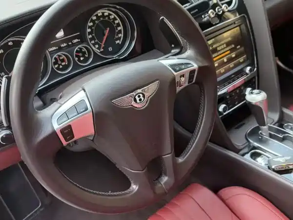Bentley Flying Spur 2017