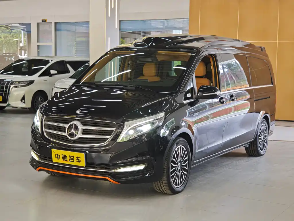 Mercedes-Benz V-Class 2018 — фото 2