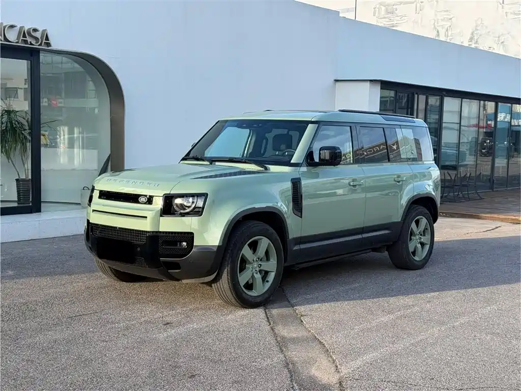 Land Rover Defender 2023 — фото 1