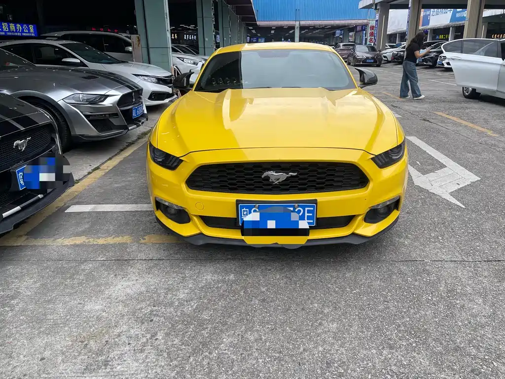 Ford Mustang 2018 — фото 3