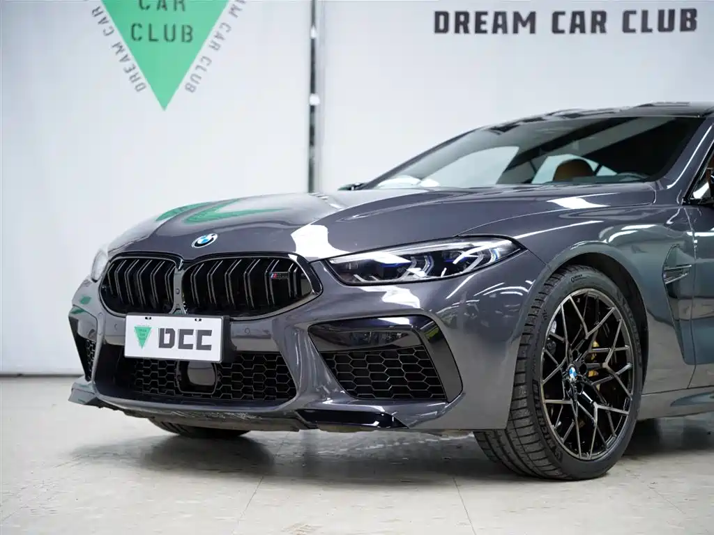 BMW M8 2021 — фото 21