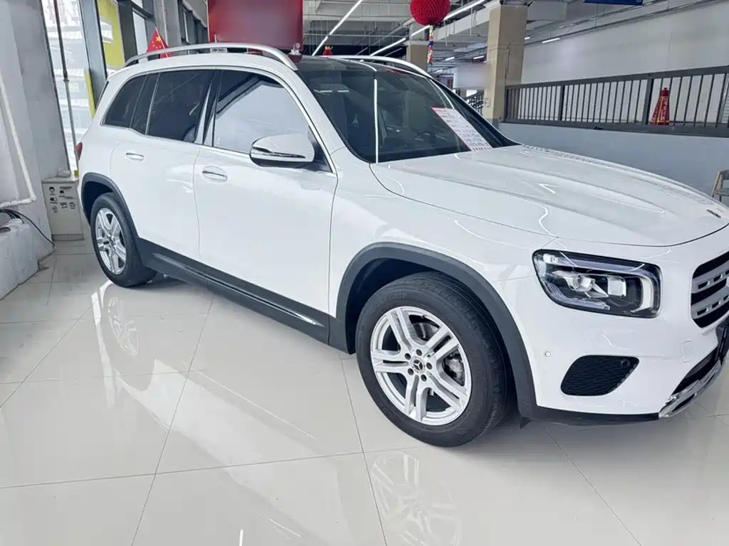 Mercedes-Benz GLB 2022