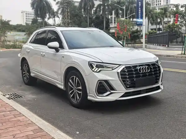 Audi Q3 2022