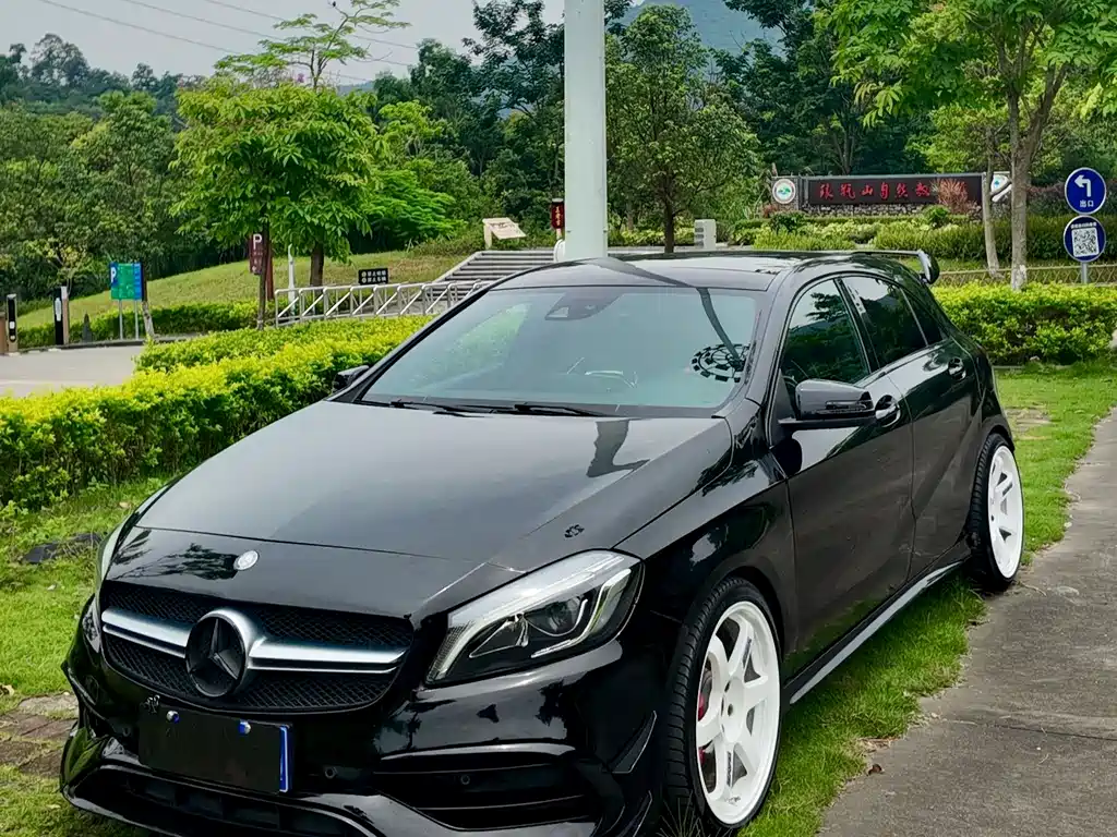 Mercedes-Benz A-Class AMG 2016 — фото 20