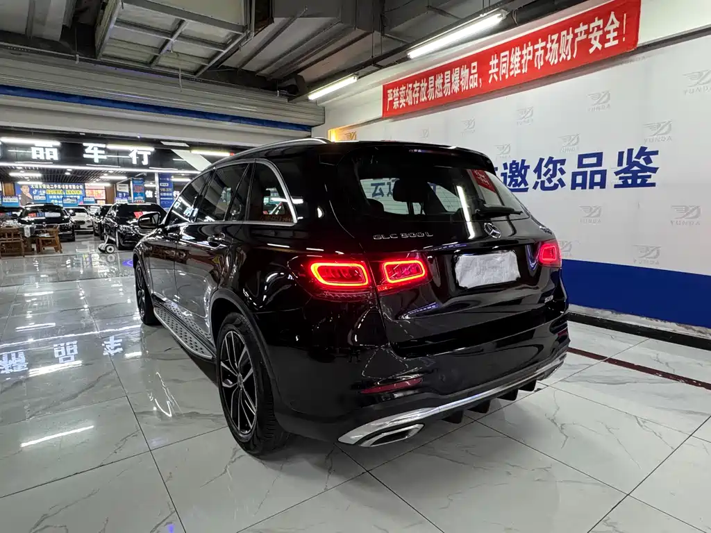 Mercedes-Benz GLC 2019 — фото 11