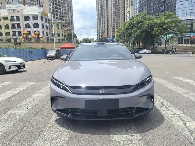 BYD Han 2025