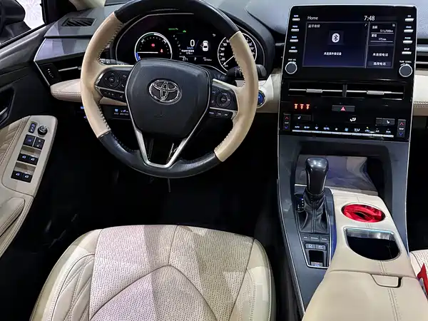 Toyota Avalon 2019