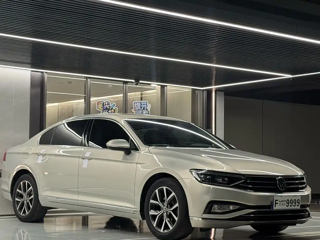 Volkswagen Magotan 2021