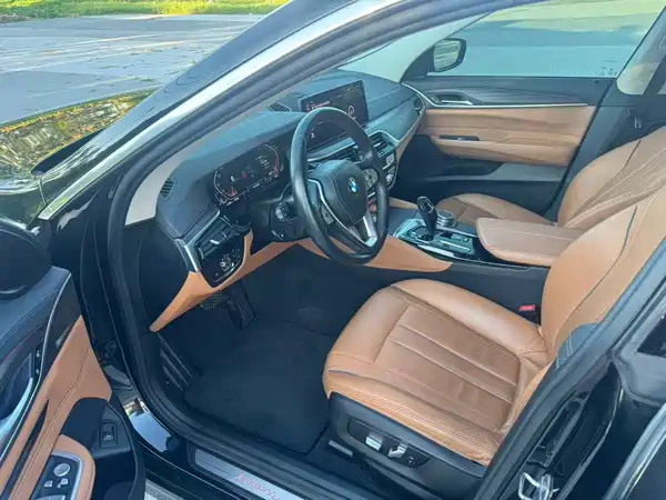 BMW 6 Series GT 2021