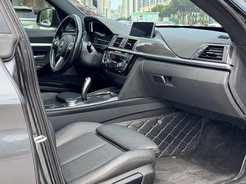 BMW 3 Series GT 2019 — фото 16