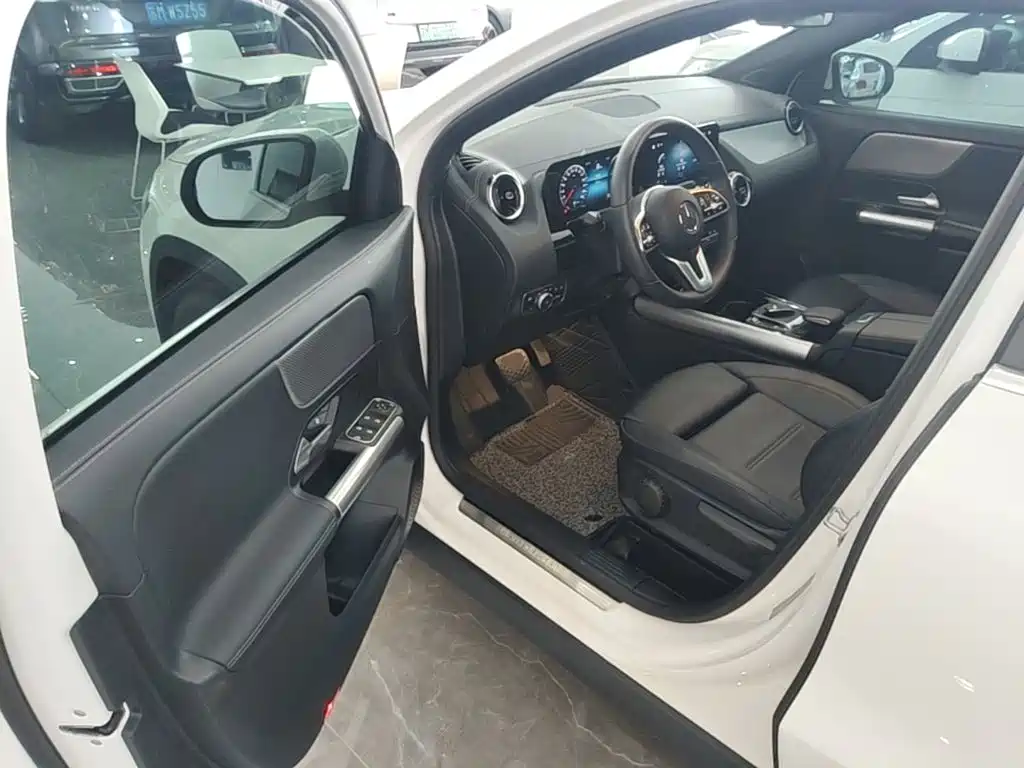 Mercedes-Benz GLA 2022 — фото 16