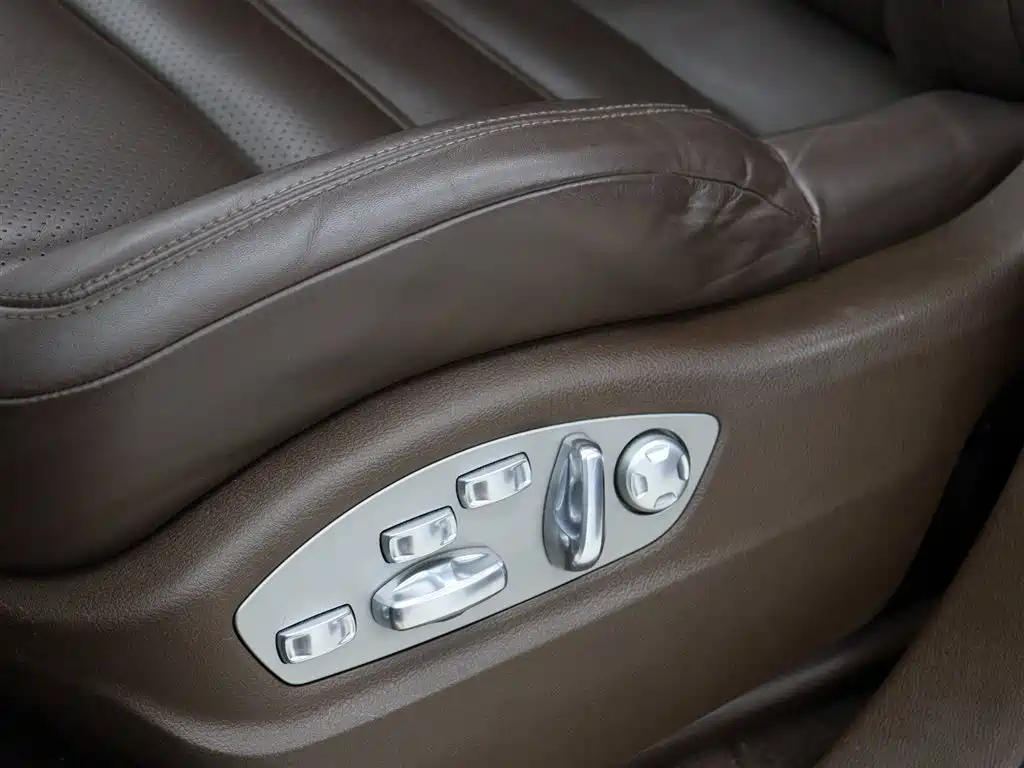 Porsche Cayenne 2015