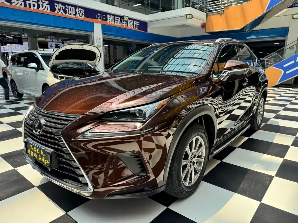 Lexus NX 2018