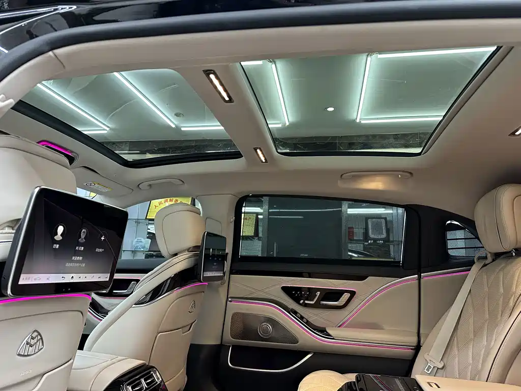 Mercedes-Benz Maybach S-Class 2023 — фото 10