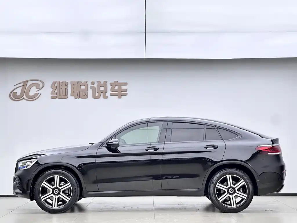 Mercedes-Benz GLC Coupe 2022 — фото 4