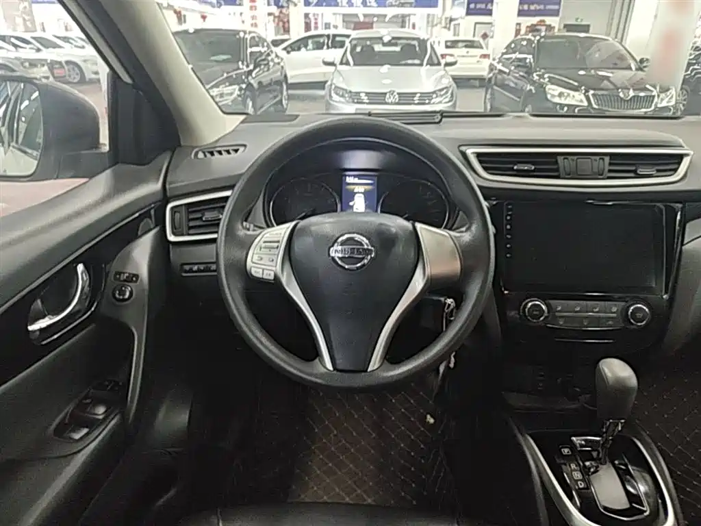 Nissan Qashqai 2017 — фото 11