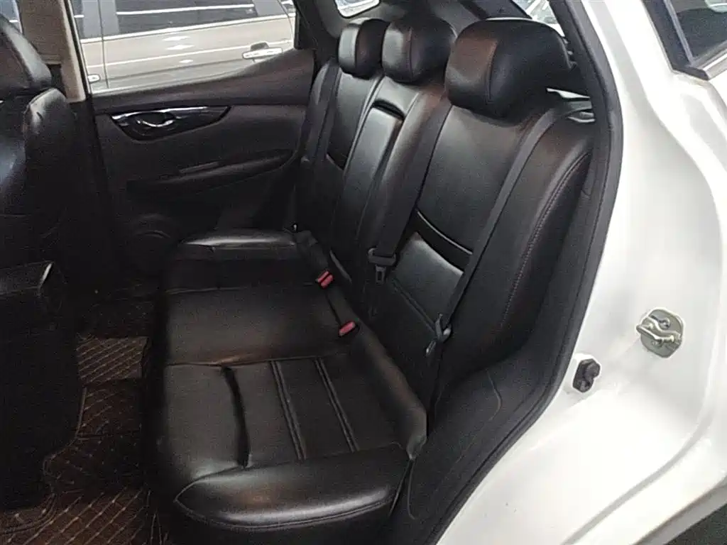 Nissan Qashqai 2017 — фото 17