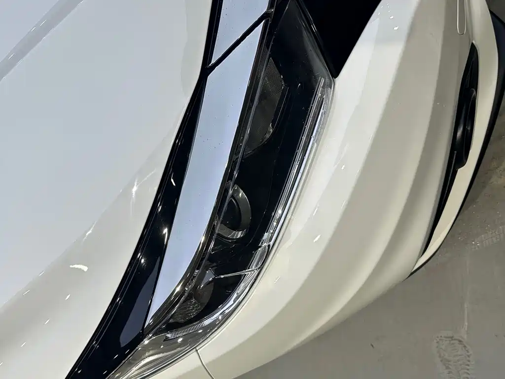 Honda Vezel 2022 — фото 25