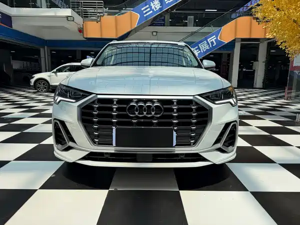 Audi Q3 2022