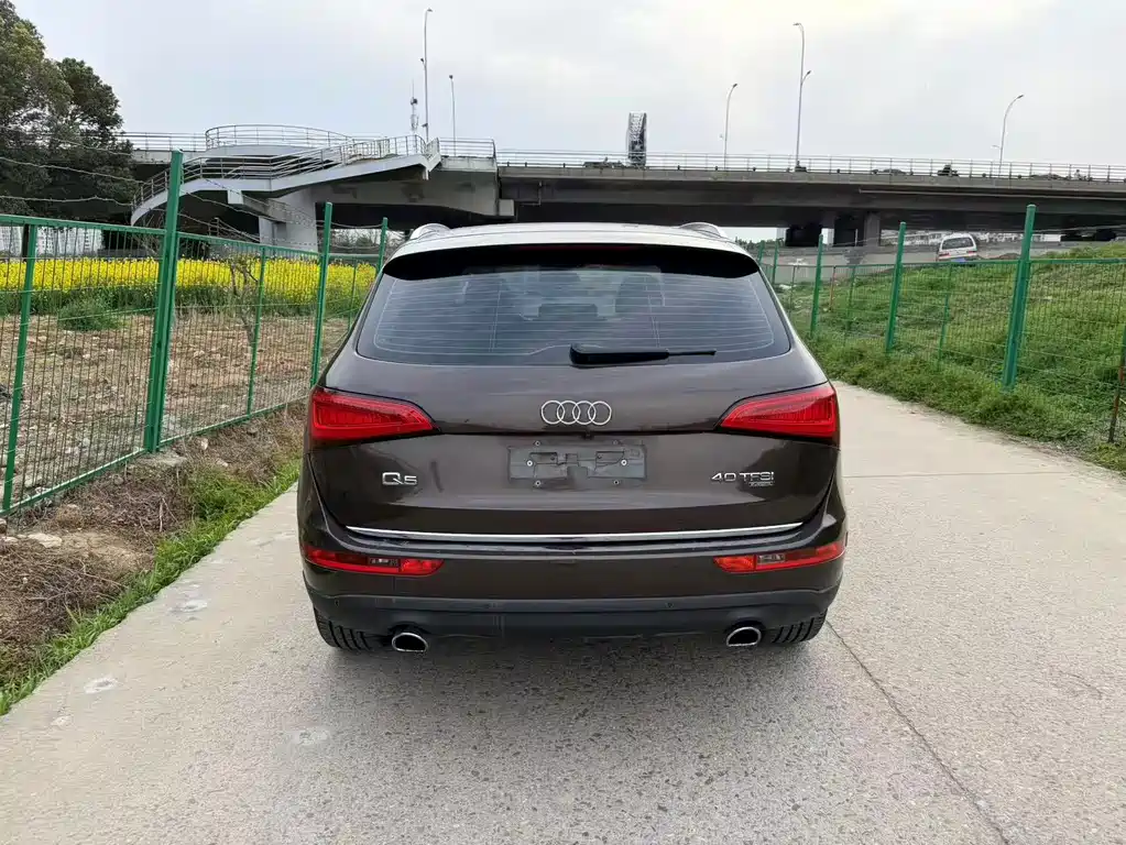 Audi Q5 2017 — фото 10