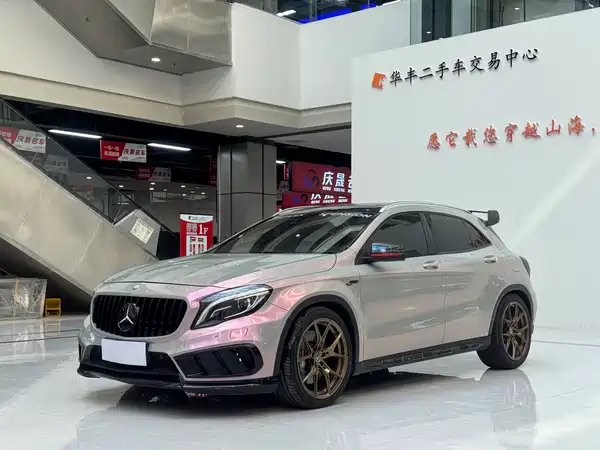Mercedes-Benz GLA AMG 2016