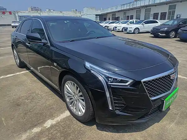 Cadillac CT6 2022