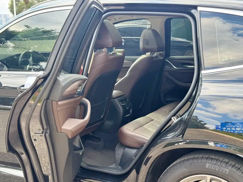 BMW X3 2021